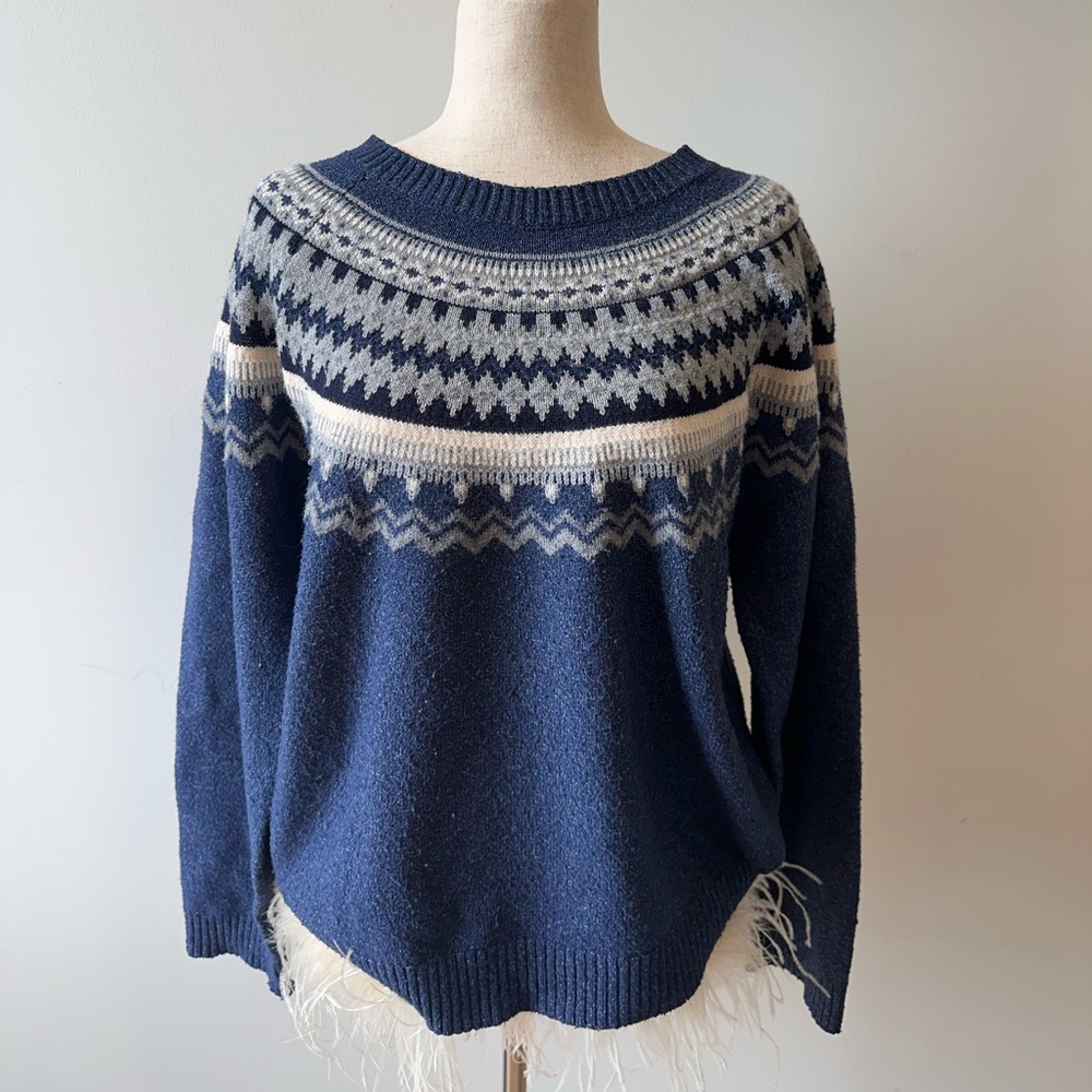 Vintage Blue Patterned Women's Sweater